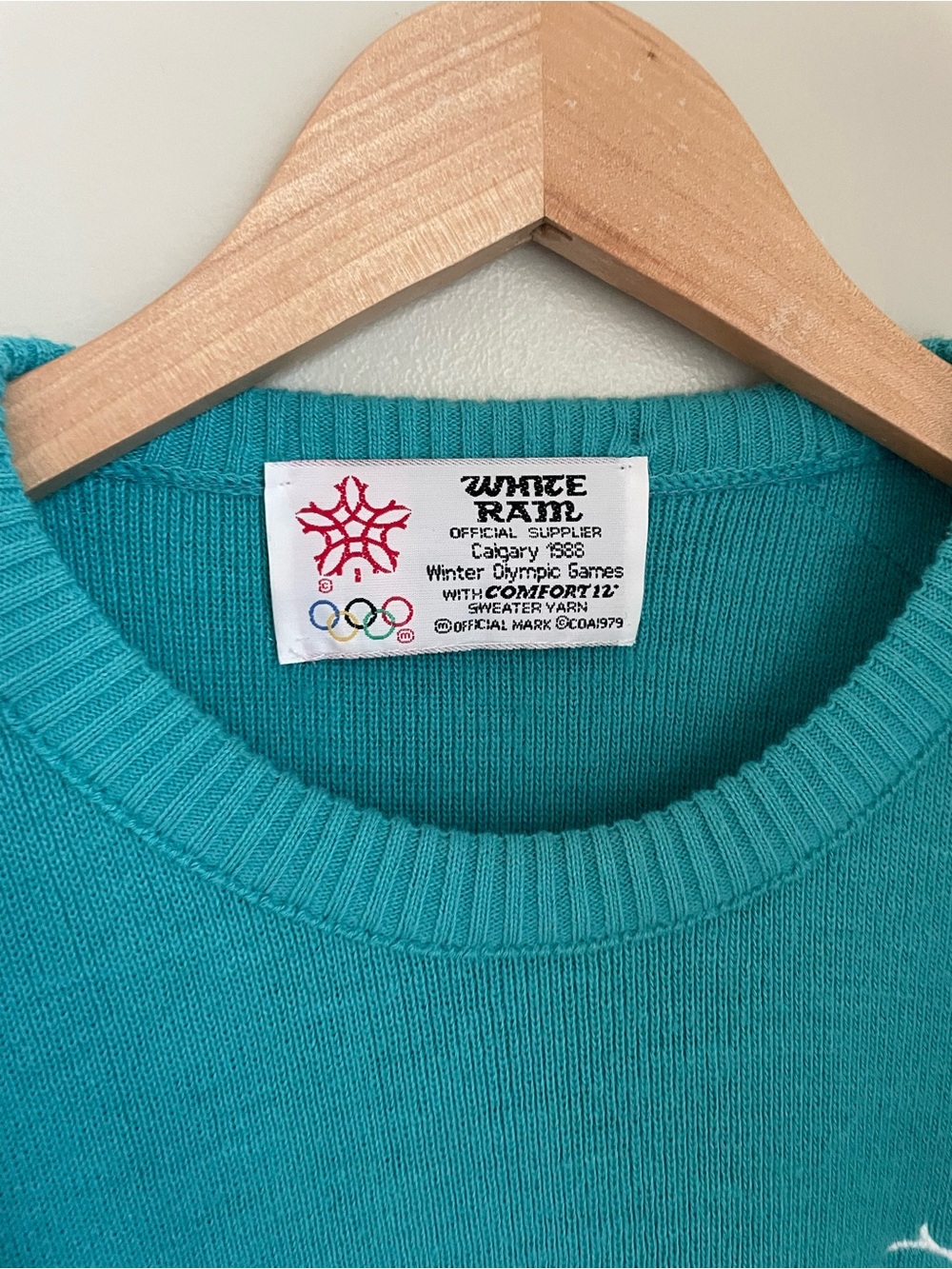 Vintage 1988 Calgary Winter Olympics White Ram Knit Sweater Teal White - Picture 3 of 9